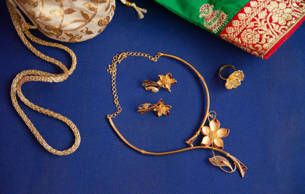 Bengali wedding Gold jewelry