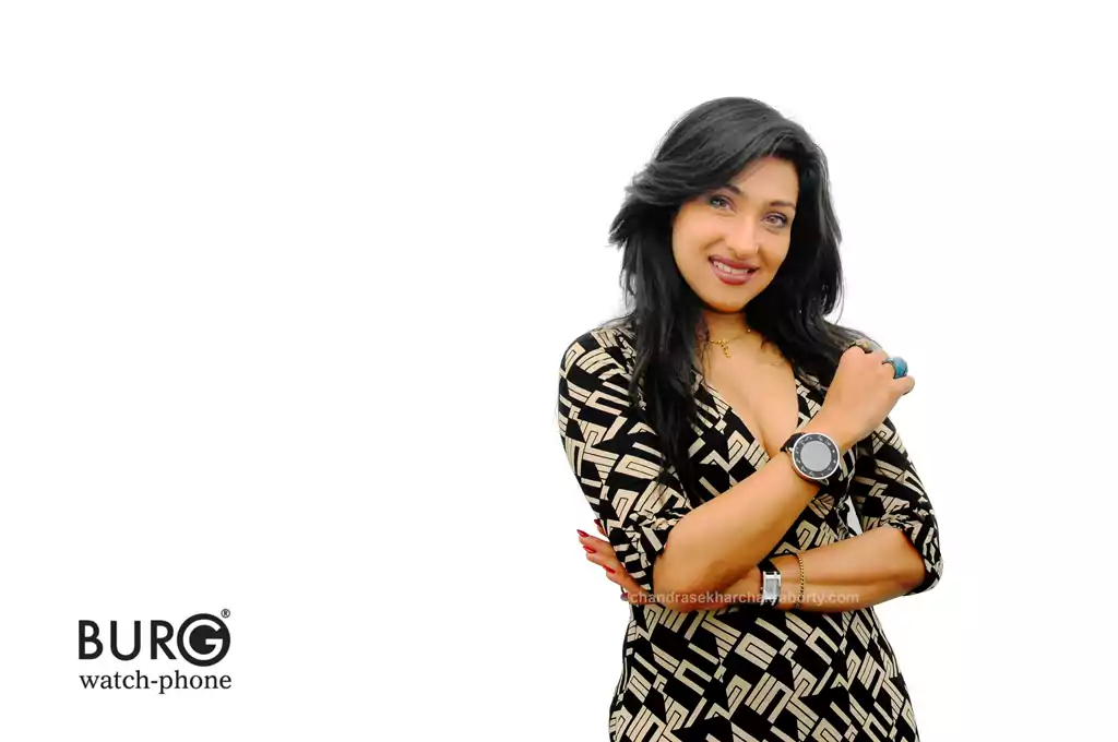 Bengali Actress Rituparna & Burg watch phone